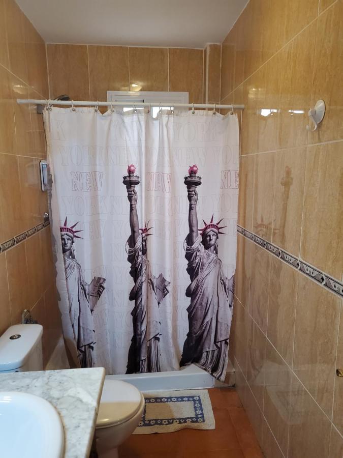 Casa Baja Extraordinaria En Urbanizacion Naturista! Las Bombardas Luaran gambar