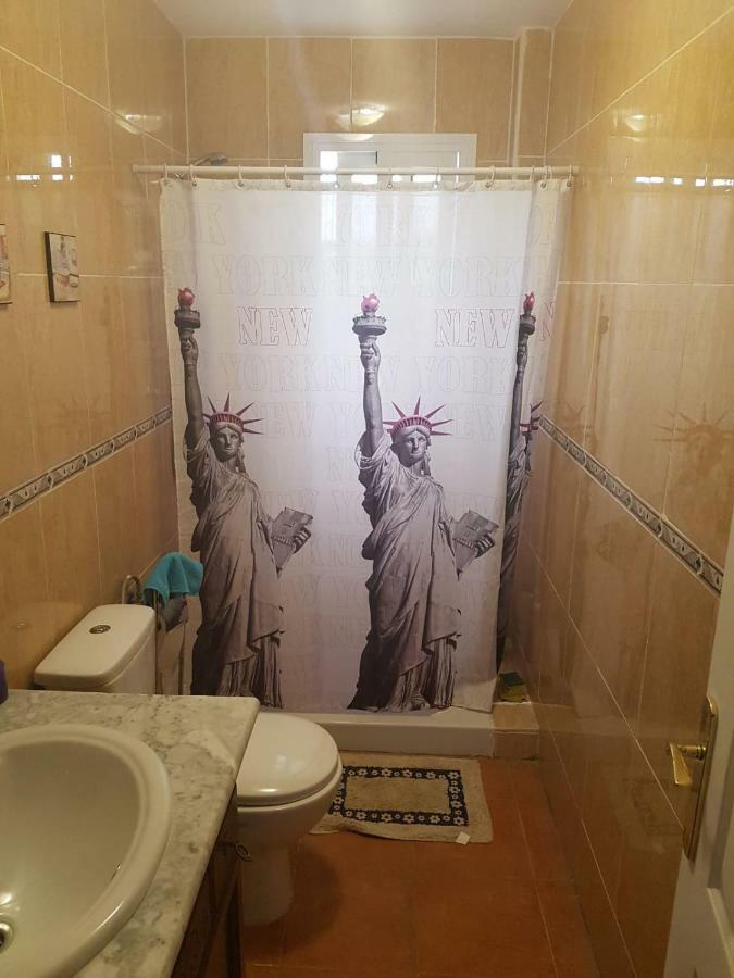 Casa Baja Extraordinaria En Urbanizacion Naturista! Las Bombardas Luaran gambar